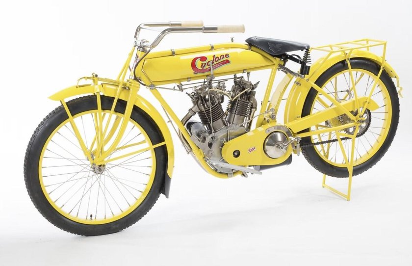 Мотоцикл cyclone