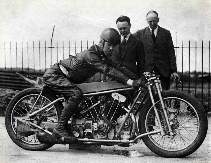 Мотоцикл 1930 года