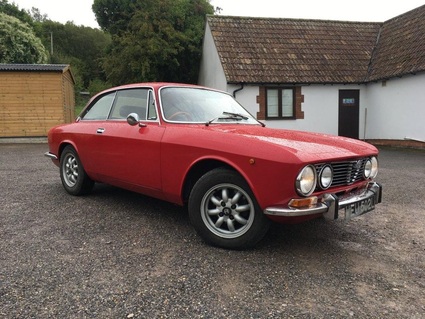 Alfa romeo 2000 gtv