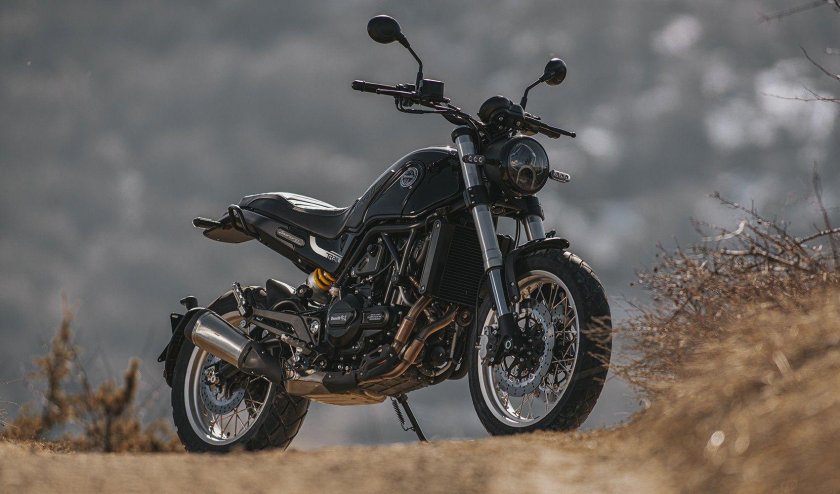 Benelli Leoncino 500 Trail