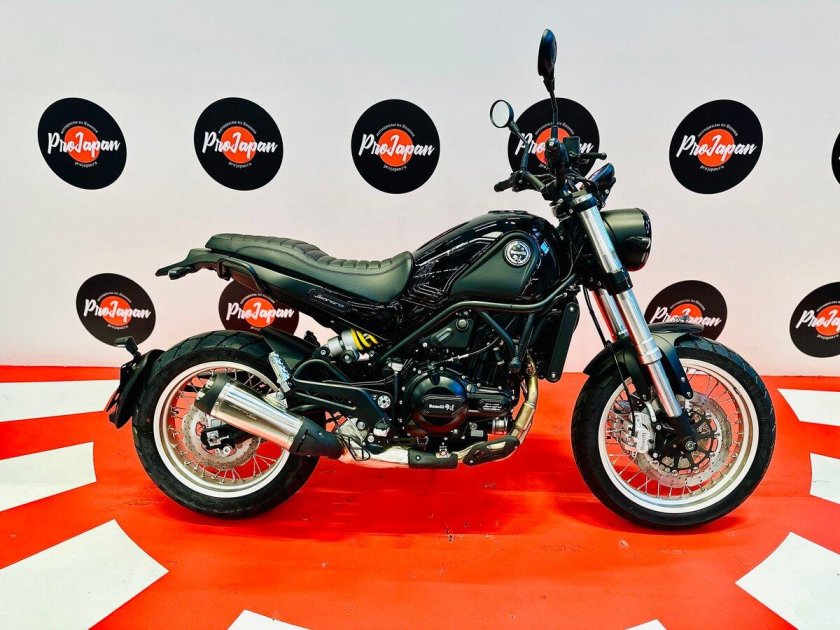 Мотоцикл benelli