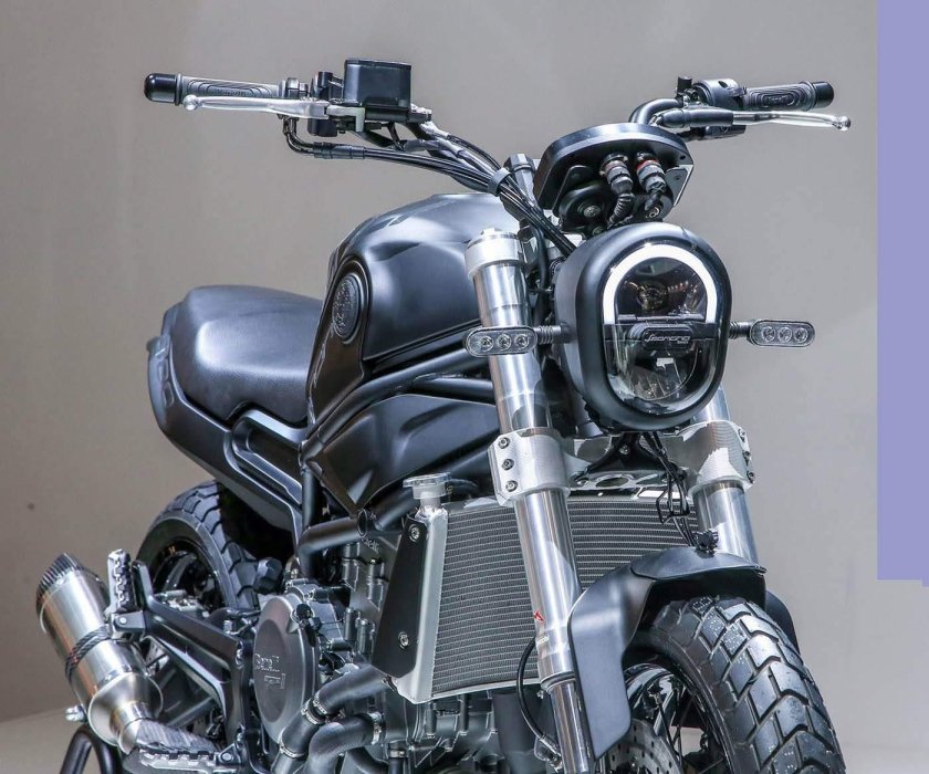 Бенелли 800 мотоцикл