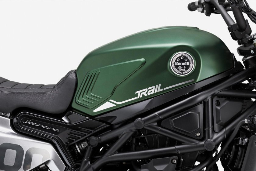 Benelli Leoncino 800 Trail