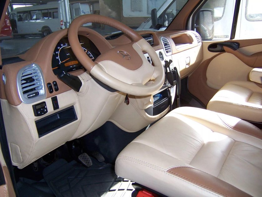 Mercedes Sprinter 2003 салон