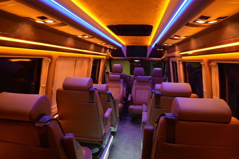 Мерседес Спринтер 2021 салон