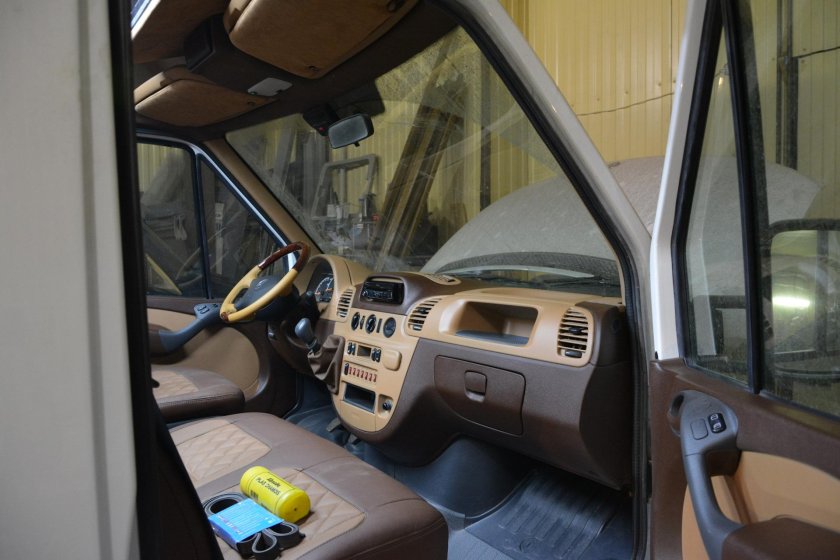 Салон Mercedes Sprinter 313