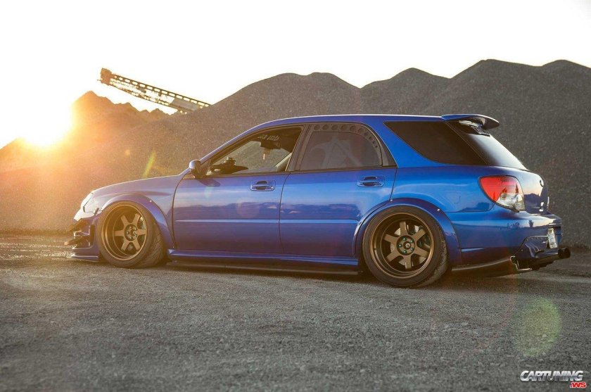 Субару Импреза WRX STI универсал