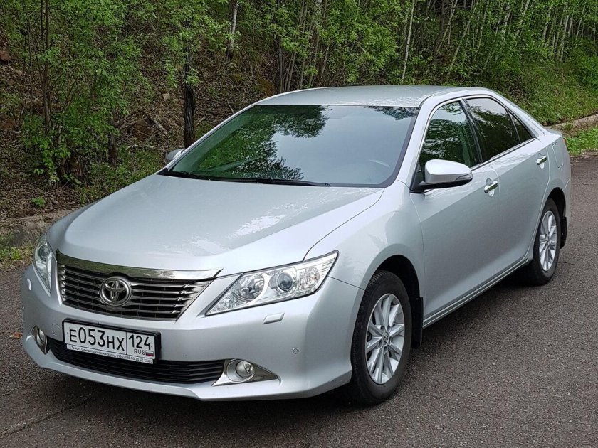 Toyota Camry 50