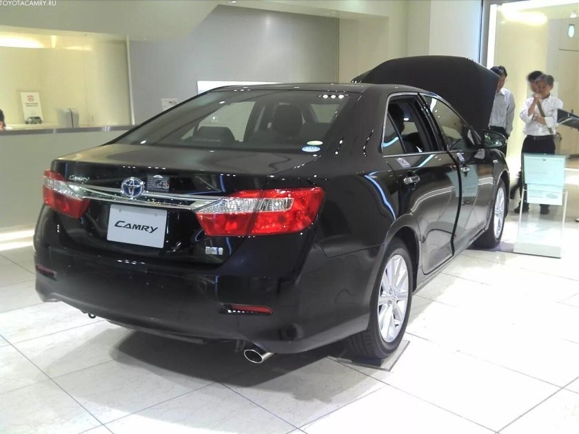 Toyota Camry 50