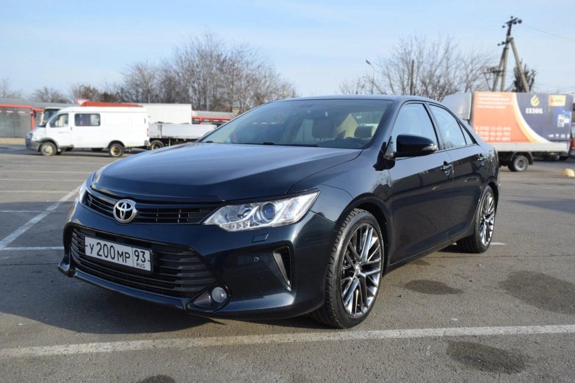 Toyota Camry 2015