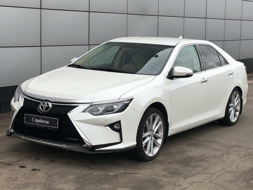 Toyota Camry xv50 2015