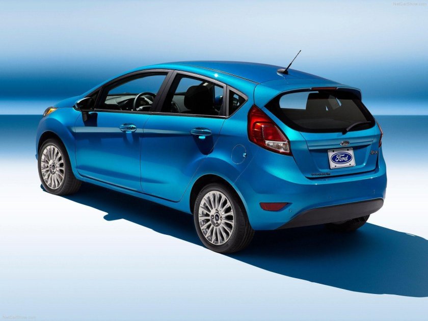 Форд Фиеста 2015