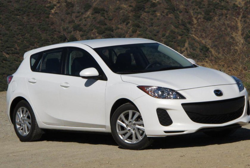 Mazda 3 2012 хэтчбек