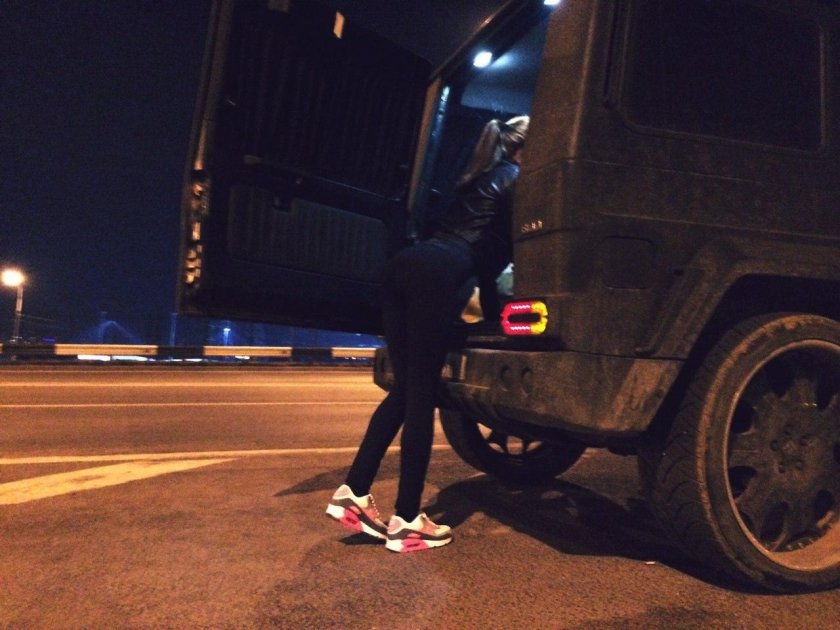 Девушка на ГЕЛИКЕ