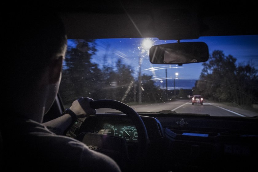 Машина ночью