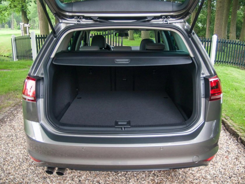 Volkswagen Golf 7 универсал багажник