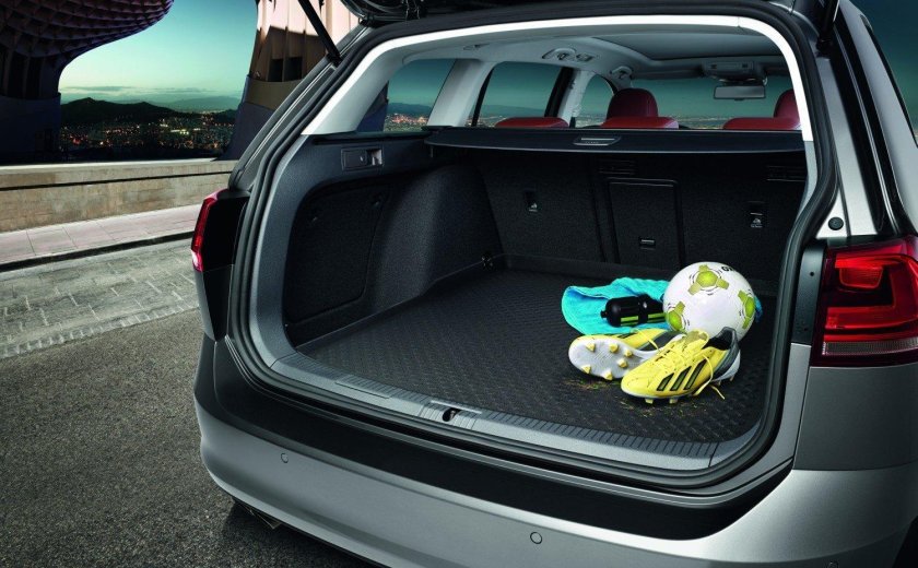 Volkswagen Taos багажник