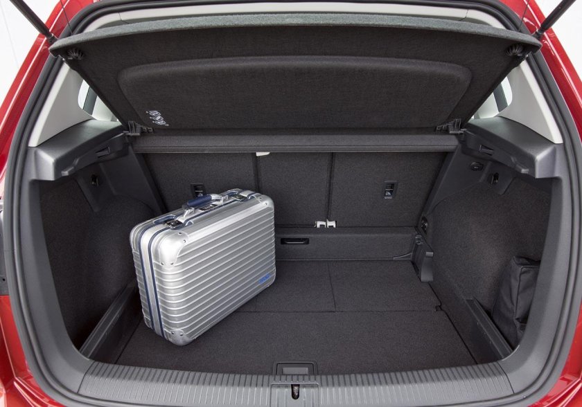 Volkswagen Golf Plus багажник