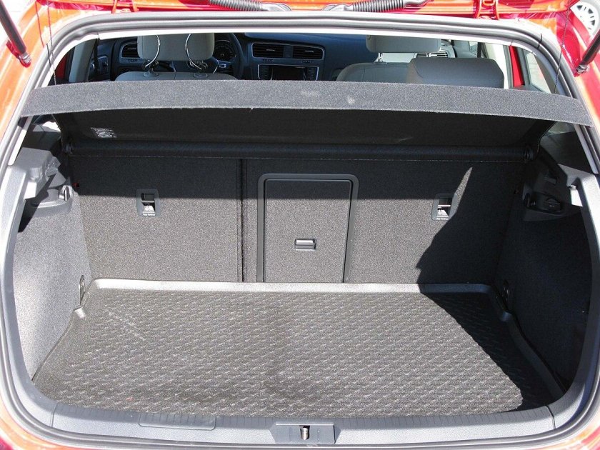 VW Golf 7 багажник