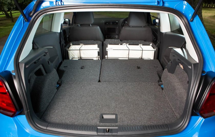 Volkswagen Polo 5 хэтчбек багажник