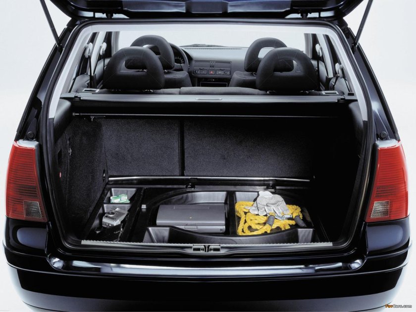 Volkswagen Bora variant (1j6)