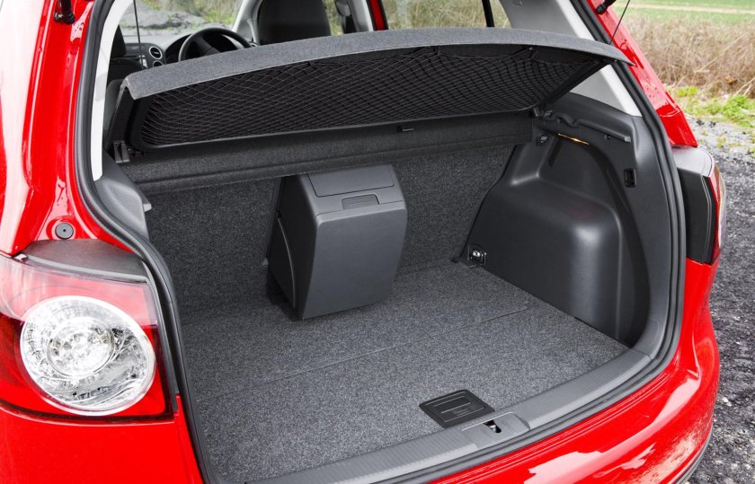 Volkswagen Golf Plus багажник