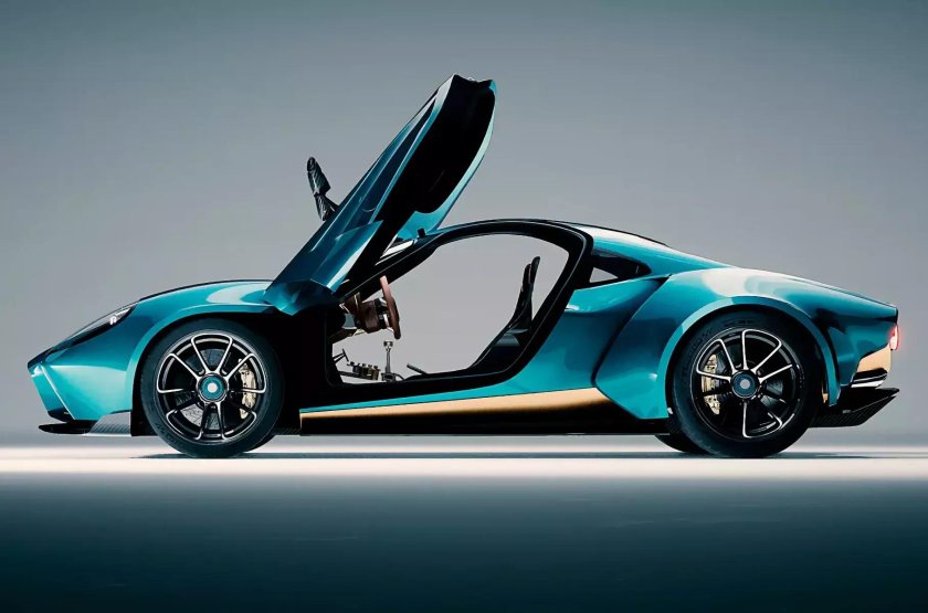 Спортивные автомобили