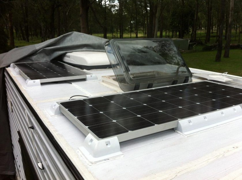 Крепление солнечных панелей на автодом