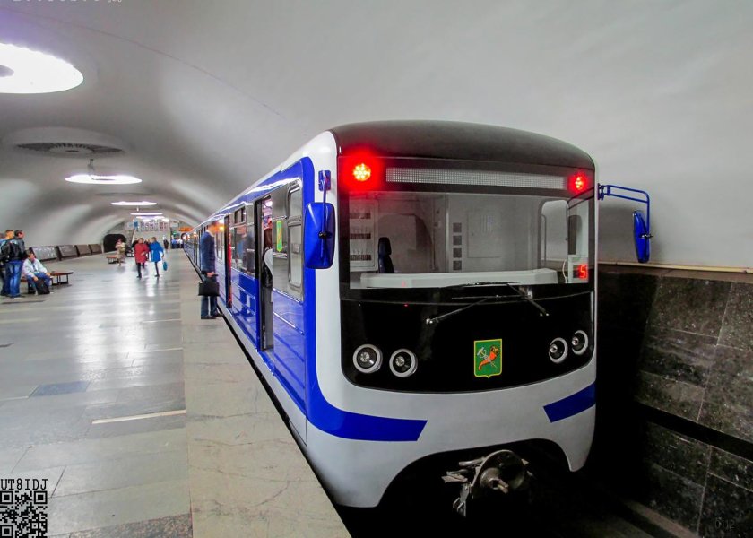 Киевский метрополитен еж3