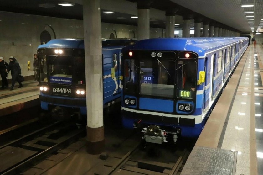 Метро Новосибирск 2023 новый поезд