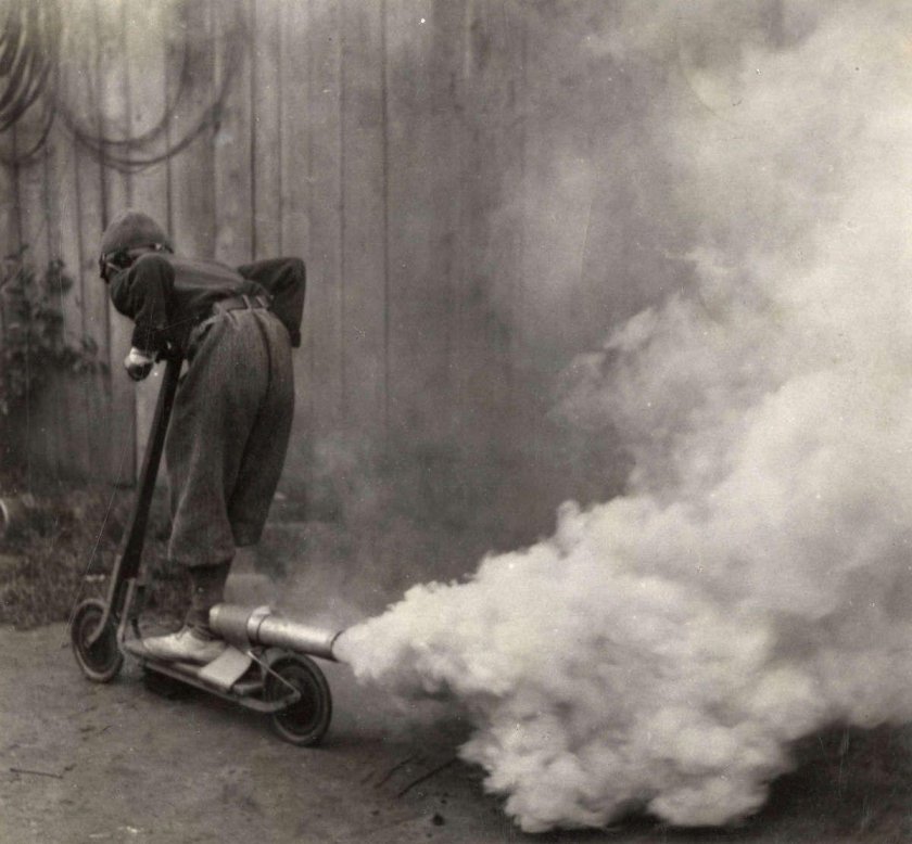 Придурок на самокате