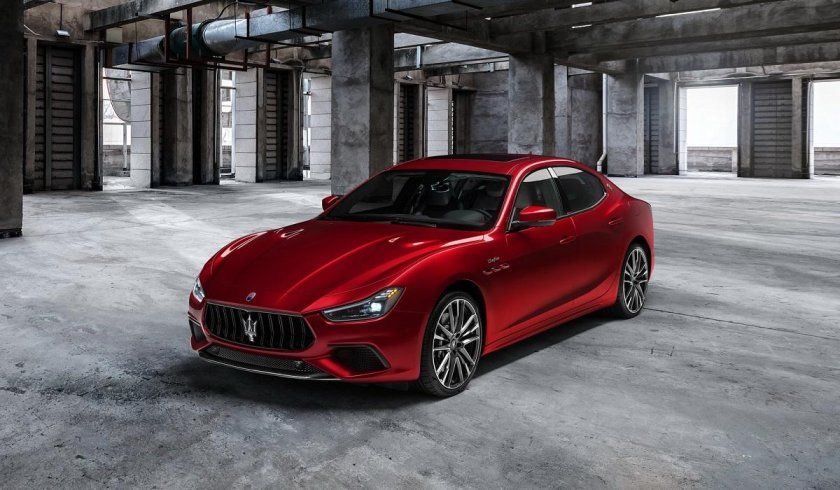 Maserati Ghibli 2021