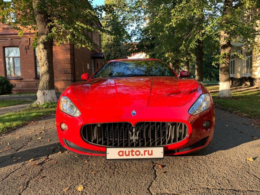 Maserati gran turismo s 2009