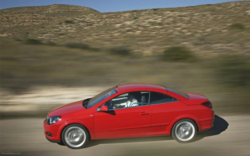 Опель Астра купе седан