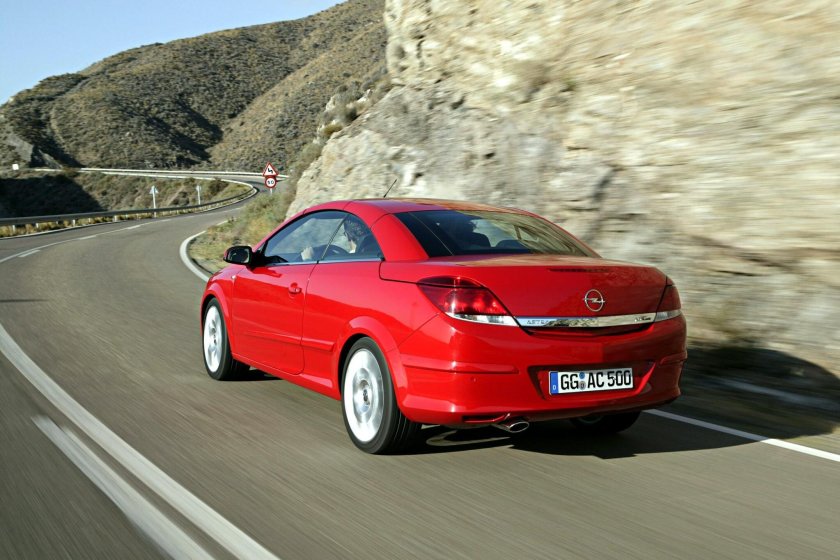 Opel Astra TWINTOP