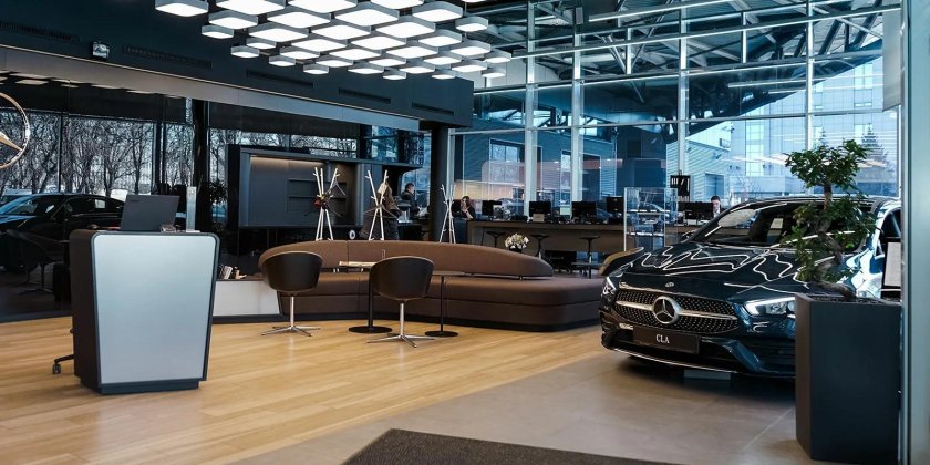 Мерседес Бенц звезда столицы Варшавка