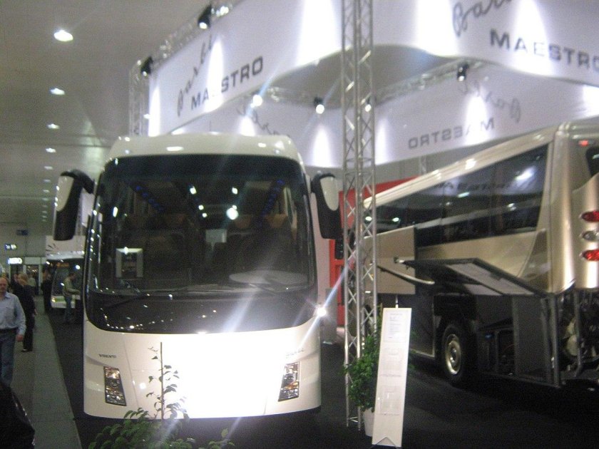 Barbi Maestro Bus