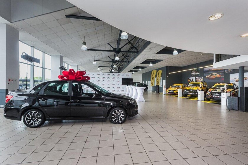 1с автосалон