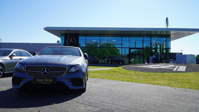 Mercedes benz e class 2017