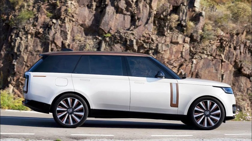 New range Rover 2022