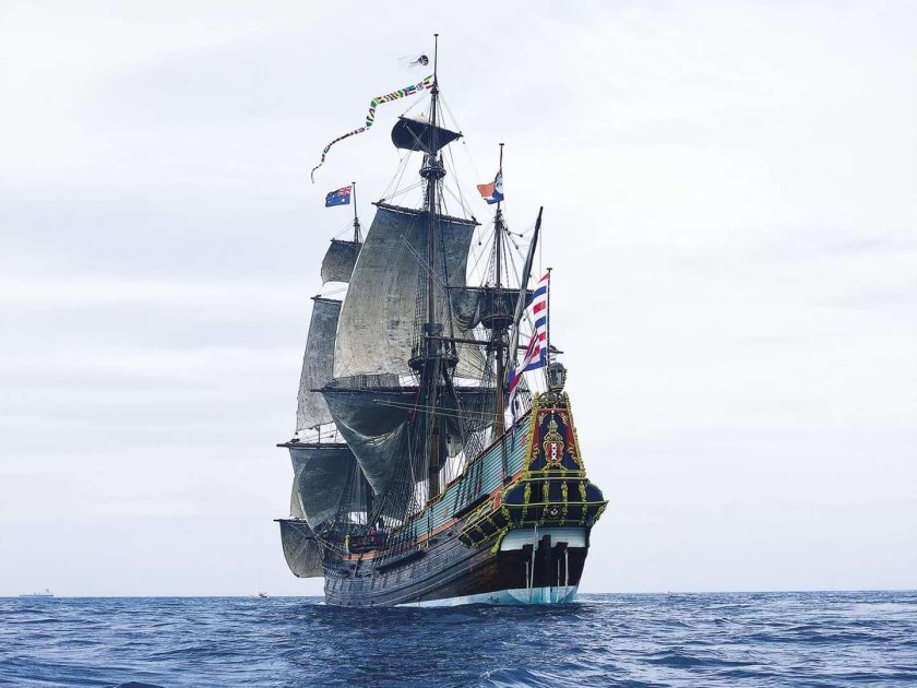 Батавия парусник