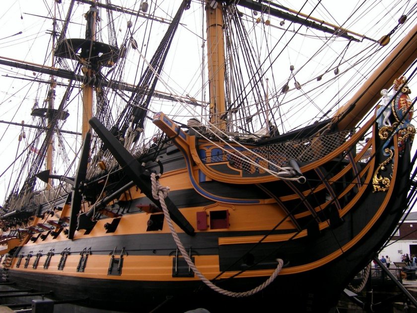 Парусный корабль мановар