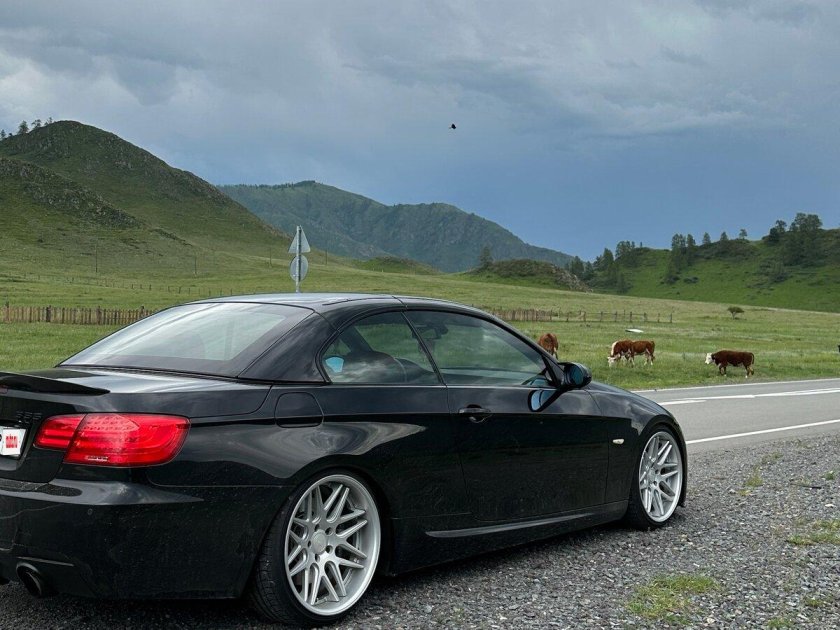 Bmw e93 335i