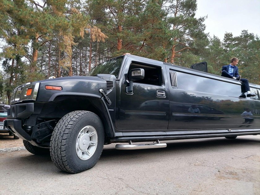 Лимузин хаммер h2