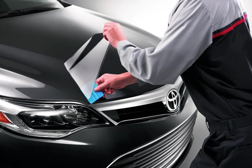 Пленка бронированная для автомобиля