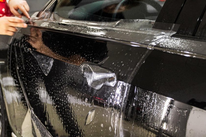 Защитная плёнка на автомобиль