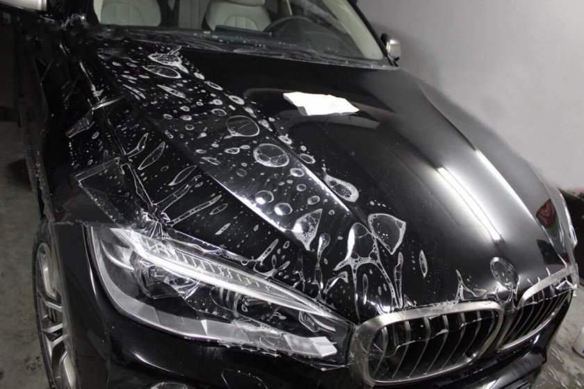 Антигравийная пленка на авто