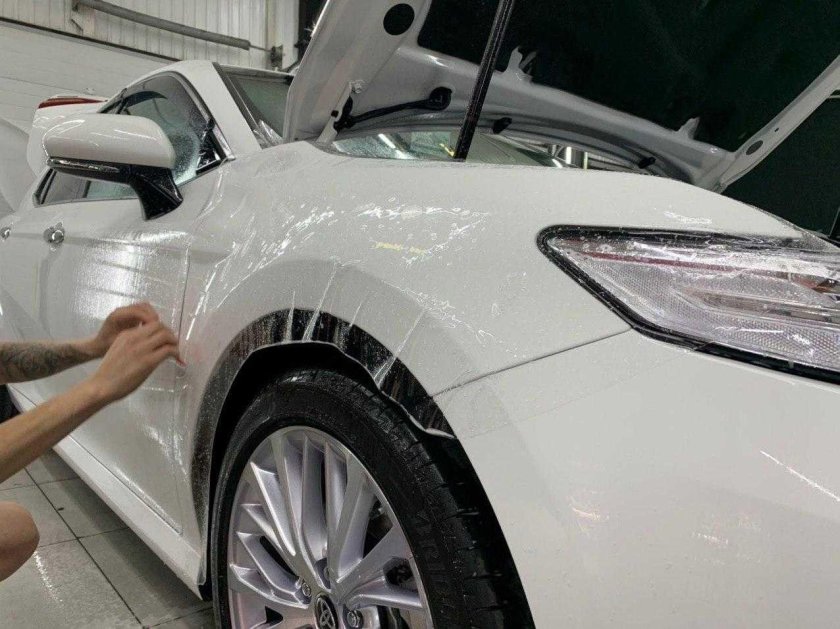 Антигравийная пленка на авто