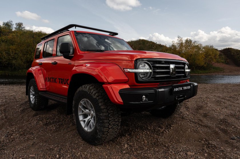 Tank 300 Arctic Trucks