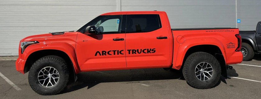Toyota tundra arctic trucks